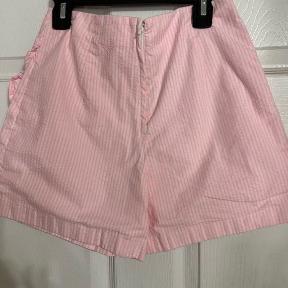 Lily Pulitzer skort - Picture 2 of 3